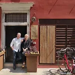 Casa Sansera Bed & Breakfast