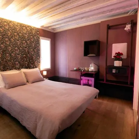 Casa Sansera Bed and breakfast