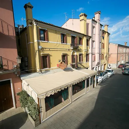 Casa Sansera Bed and breakfast