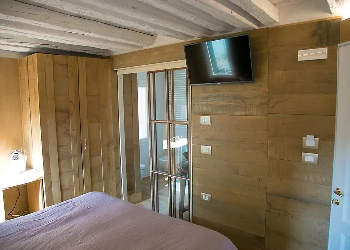 Casa Sansera Bed & Breakfast