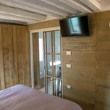 Casa Sansera לינה וארוחת בוקר